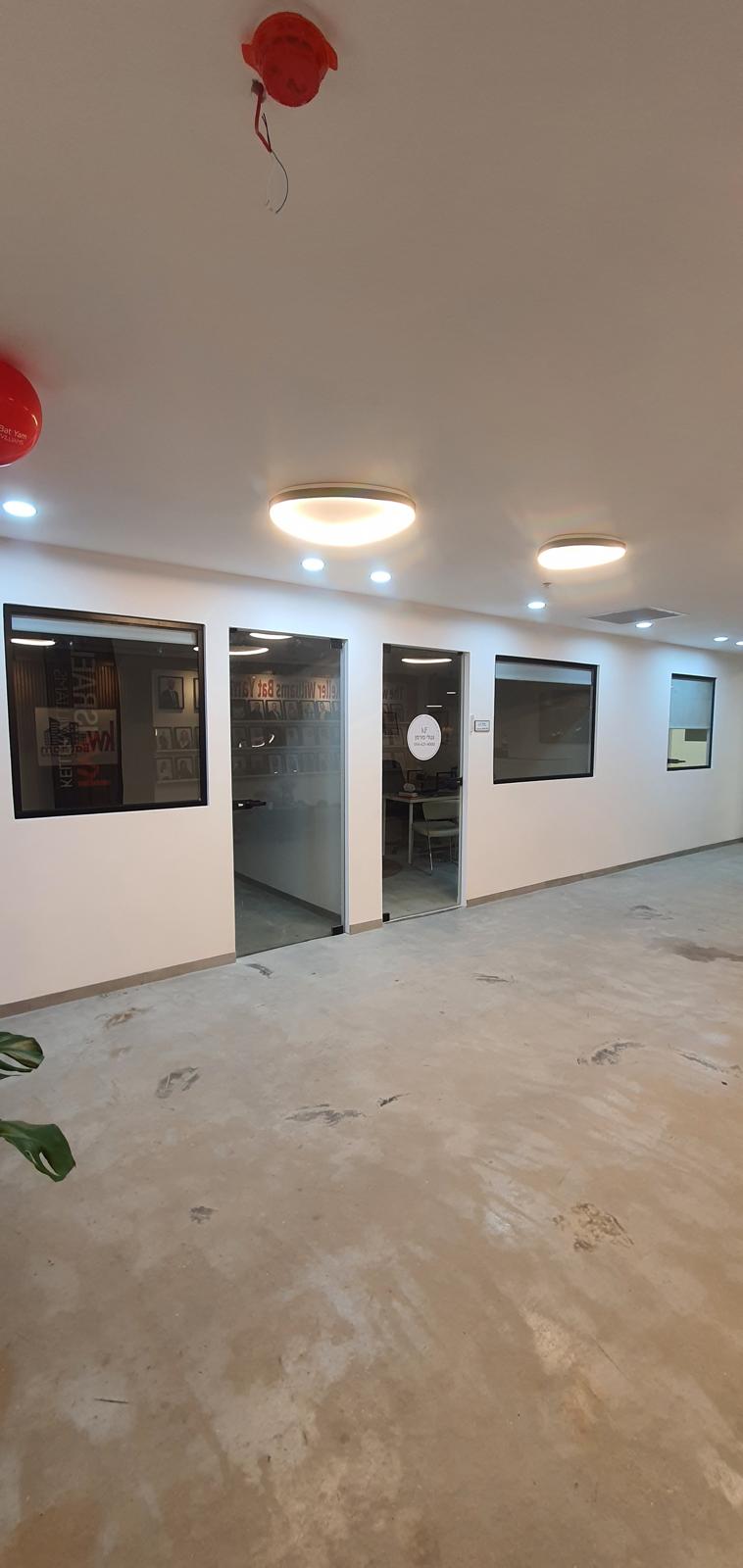 עבודת זכוכית 12